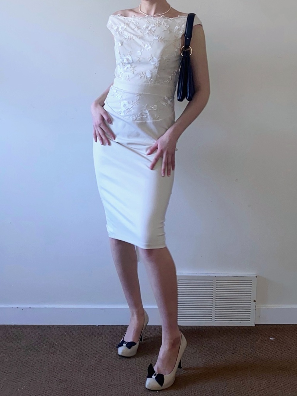 Elegant Cream Party Dress